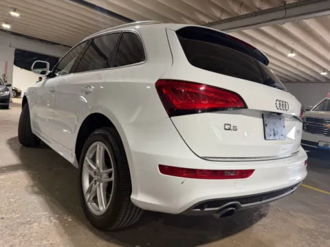 Another view of 2017 Audi Q5 3.0T Premium Plus for sale in Carlstadt, NJ at 101 Motors