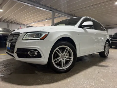 Photos of 2017 Audi Q5 3.0T Premium Plus for sale in Carlstadt, NJ at 101 Motors