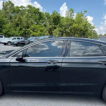 More photos of 2014 Ford Fusion Titanium at 101 Motors, NJ