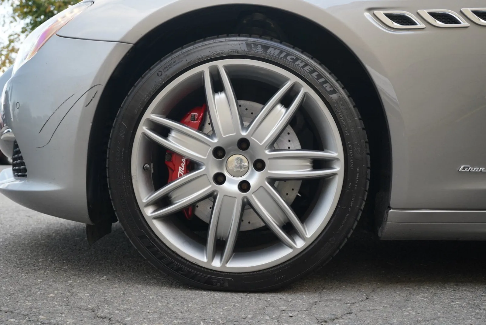 Maserati Quattroporte photo 17