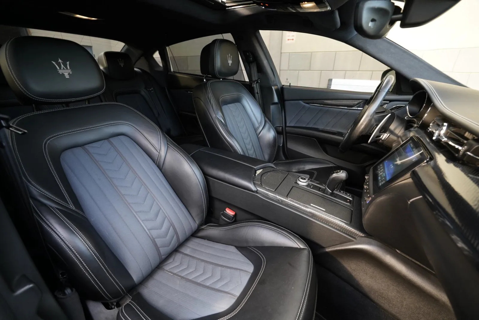 Maserati Quattroporte photo 47