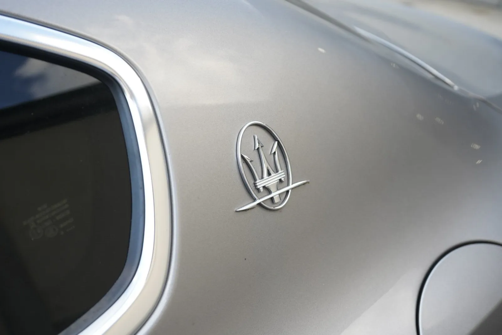 Maserati Quattroporte photo 13