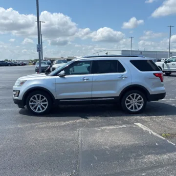 Another view of 2016 Ford Explorer Limited for sale in Carlstadt, NJ at 101 Motors