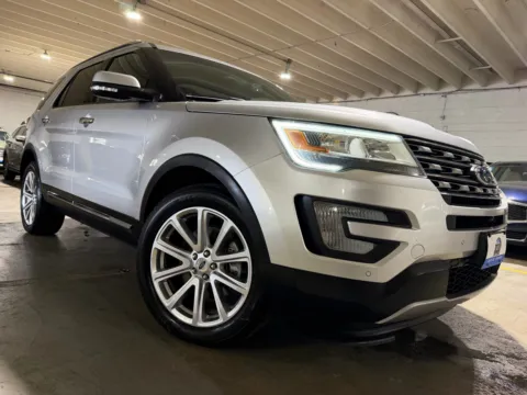 More photos of 2016 Ford Explorer Limited at 101 Motors, NJ