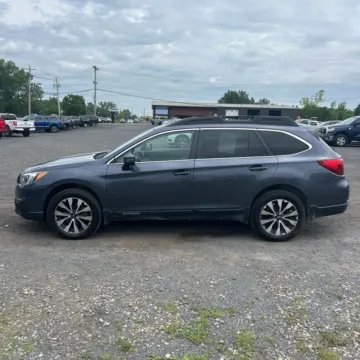 Another view of 2017 Subaru Outback 2.5i Limited for sale in Carlstadt, NJ at 101 Motors
