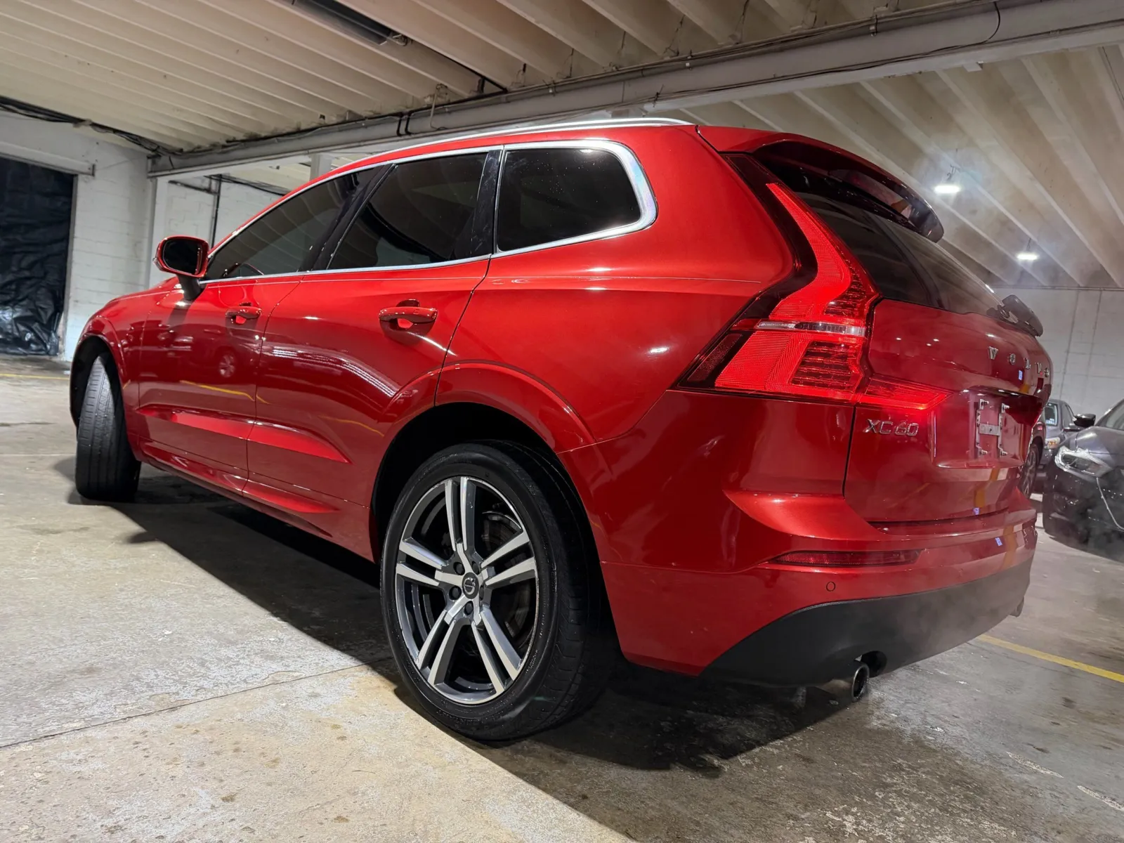Volvo XC60 photo 3