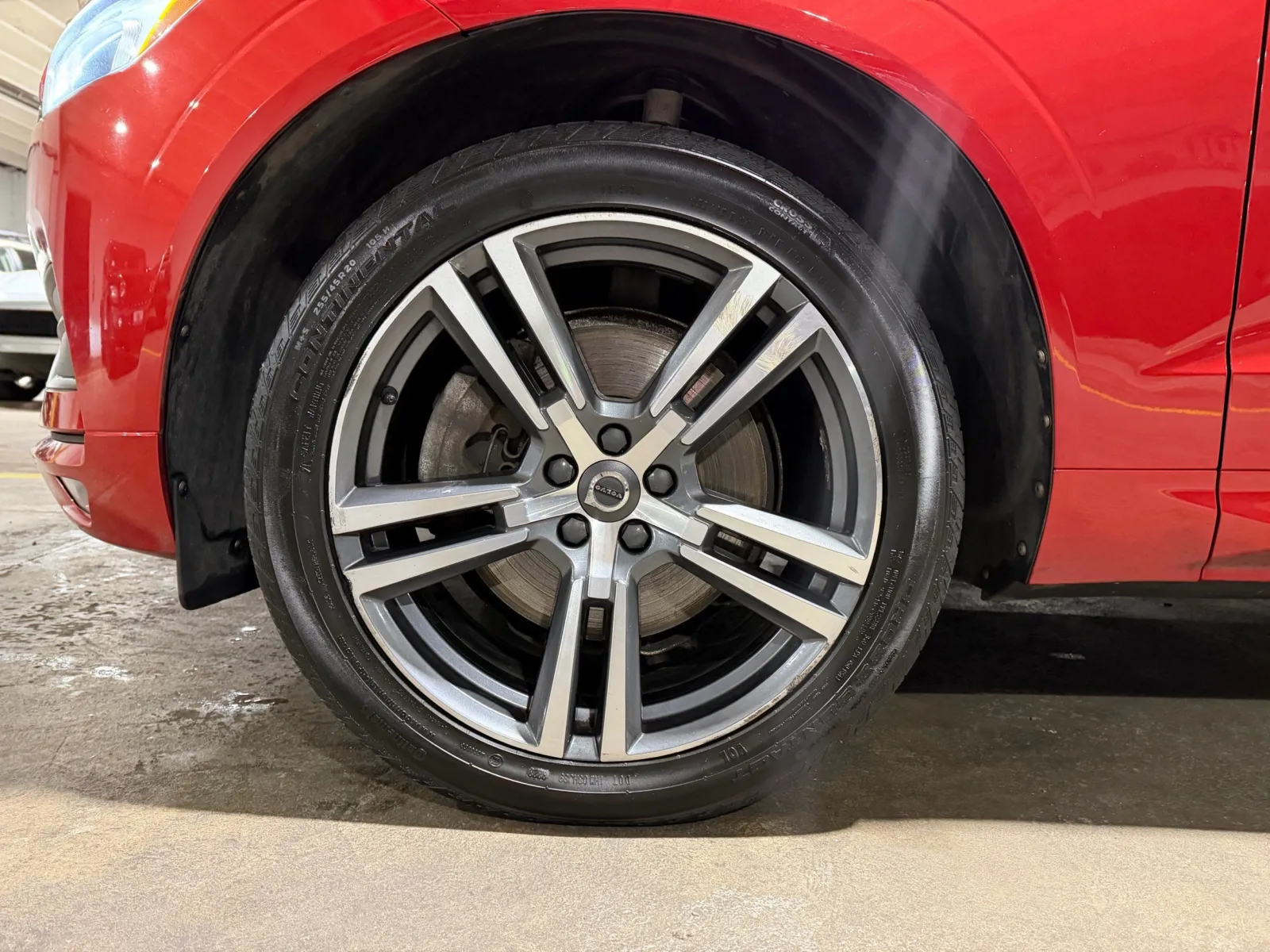 Volvo XC60 photo 18