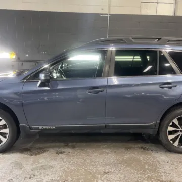 More photos of 2017 Subaru Outback 2.5i Limited at 101 Motors, NJ