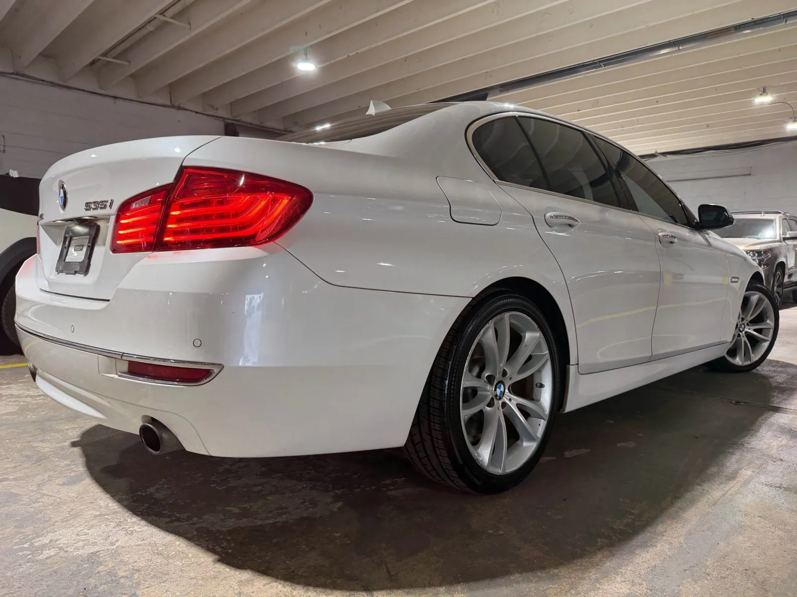 BMW 535i photo 4