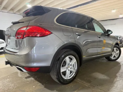 More photos of 2011 Porsche Cayenne S at 101 Motors, NJ
