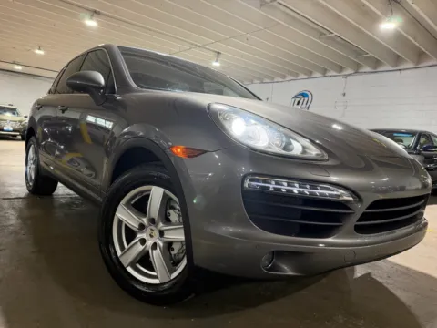 More photos of 2011 Porsche Cayenne S at 101 Motors, NJ