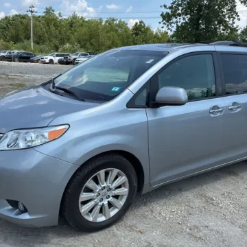 Photos of 2012 Toyota Sienna XLE 7 Passenger for sale in Carlstadt, NJ at 101 Motors