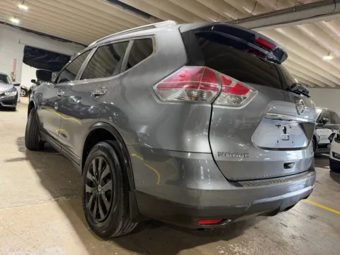 Photos of 2016 Nissan Rogue SL for sale in Carlstadt, NJ at 101 Motors