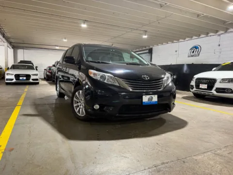More photos of 2016 Toyota Sienna XLE 7 Passenger at 101 Motors, NJ
