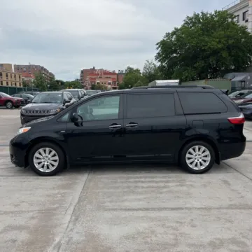 Another view of 2016 Toyota Sienna XLE 7 Passenger for sale in Carlstadt, NJ at 101 Motors