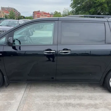 More photos of 2016 Toyota Sienna XLE 7 Passenger at 101 Motors, NJ