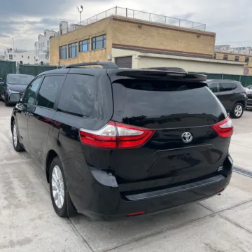 More photos of 2016 Toyota Sienna XLE 7 Passenger at 101 Motors, NJ