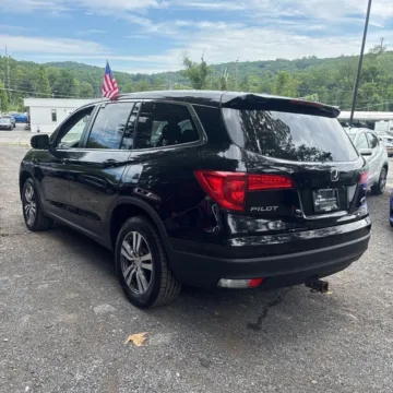 More photos of 2016 Honda Pilot EX-L at 101 Motors, NJ