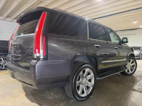 More photos of 2015 Cadillac Escalade Luxury at 101 Motors, NJ