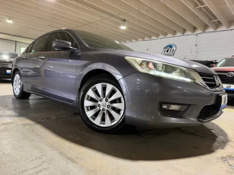 More photos of 2015 Honda Accord EX-L V-6 at 101 Motors, NJ
