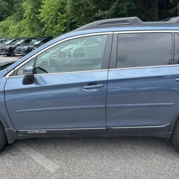 More photos of 2015 Subaru Outback 2.5i Limited at 101 Motors, NJ