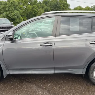 More photos of 2014 Toyota RAV4 XLE at 101 Motors, NJ