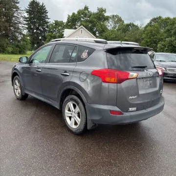 More photos of 2014 Toyota RAV4 XLE at 101 Motors, NJ