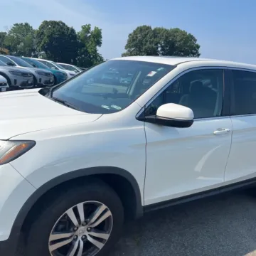 Photos of 2018 Honda Pilot EX-L for sale in Carlstadt, NJ at 101 Motors