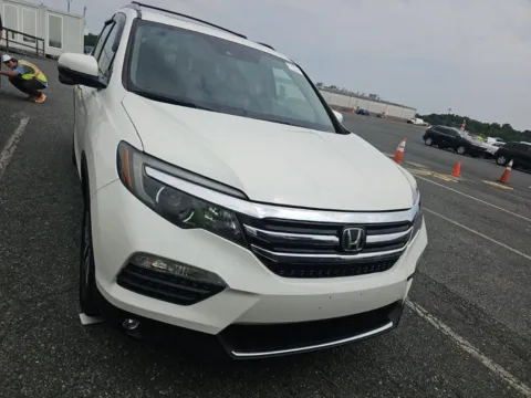 Photos of 2018 Honda Pilot Touring for sale in Carlstadt, NJ at 101 Motors