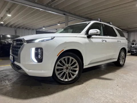 Photos of 2020 Hyundai Palisade Limited for sale in Carlstadt, NJ at 101 Motors