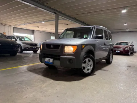Silver 2004 Honda Element EX for sale in Carlstadt, NJ