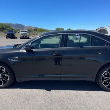 More photos of 2015 Ford Taurus SHO at 101 Motors, NJ
