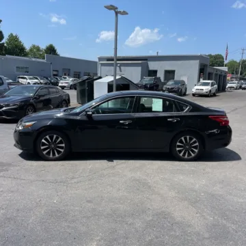 Another view of 2016 Nissan Altima 2.5 SL for sale in Carlstadt, NJ at 101 Motors
