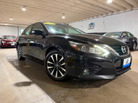 Photos of 2016 Nissan Altima 2.5 SL for sale in Carlstadt, NJ at 101 Motors