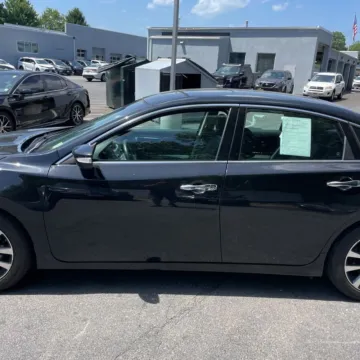 More photos of 2016 Nissan Altima 2.5 SL at 101 Motors, NJ