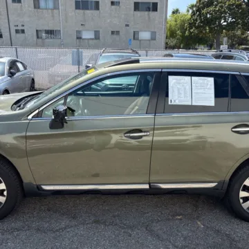 Another view of 2017 Subaru Outback 3.6R Touring for sale in Carlstadt, NJ at 101 Motors