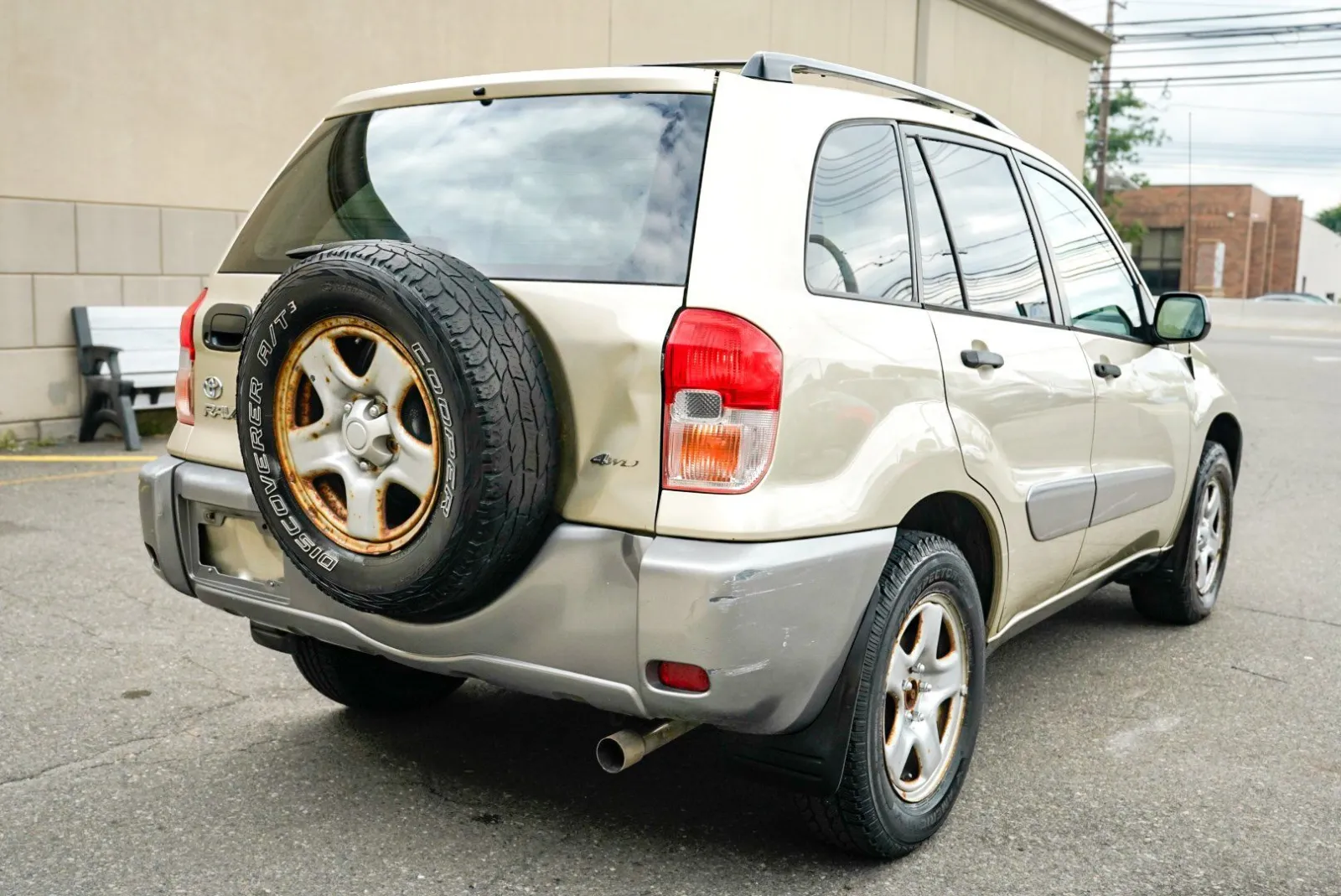 Toyota RAV4 photo 5