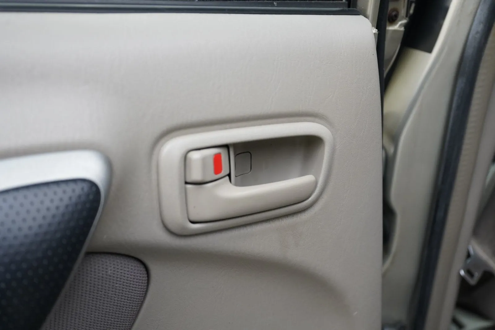 Toyota RAV4 photo 20