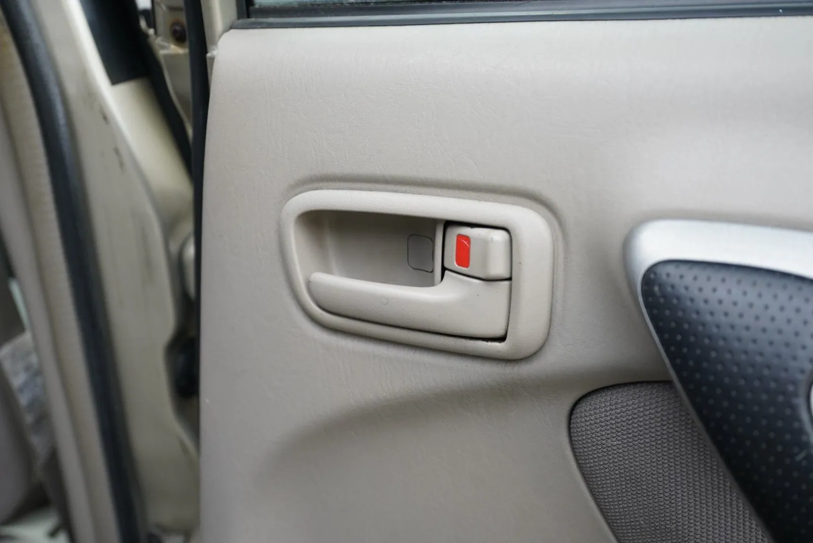 Toyota RAV4 photo 27