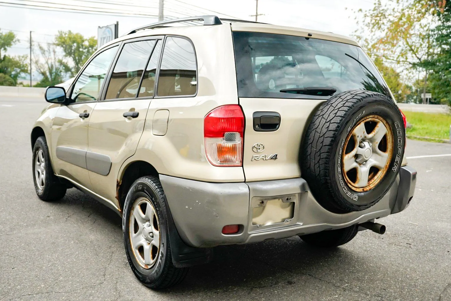 Toyota RAV4 photo 7