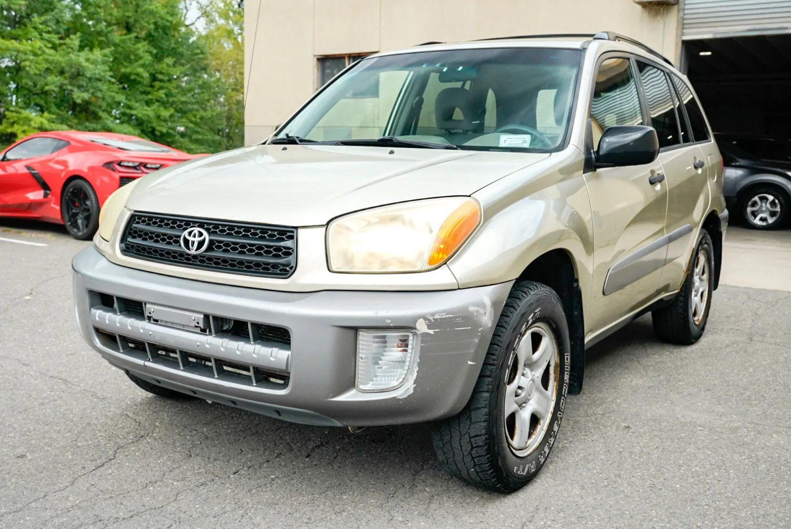 Toyota RAV4 photo 9