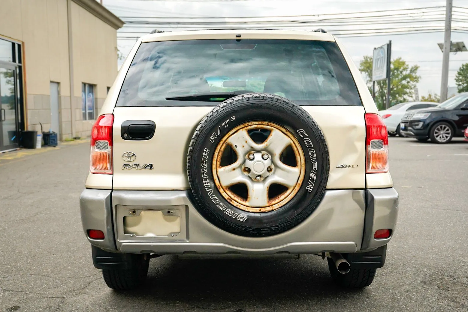 Toyota RAV4 photo 6