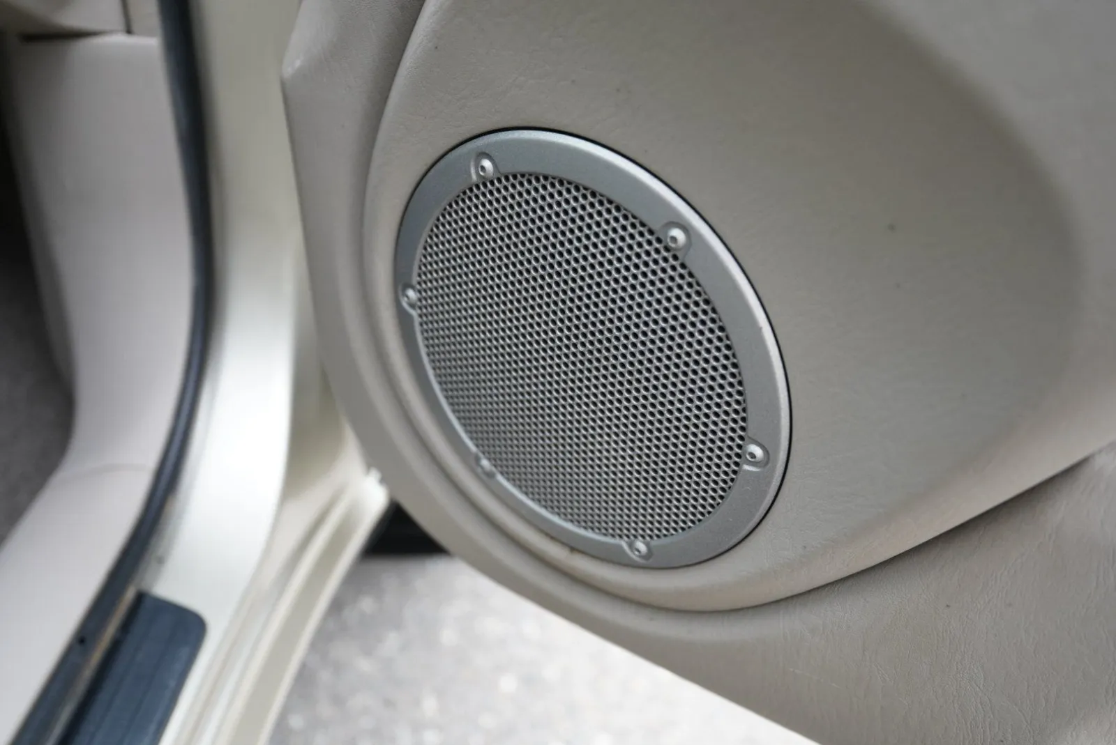 Toyota RAV4 photo 33