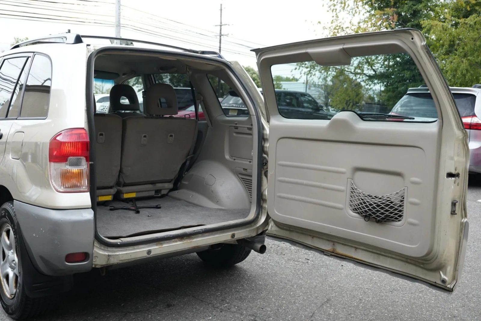 Toyota RAV4 photo 24