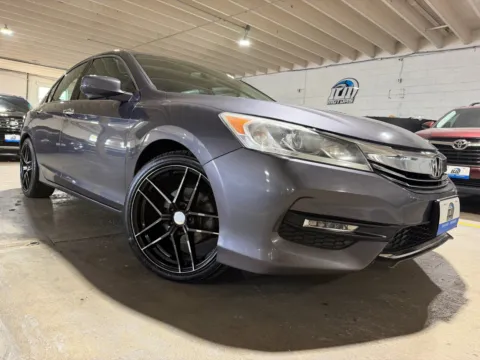 More photos of 2017 Honda Accord EX-L V6 at 101 Motors, NJ