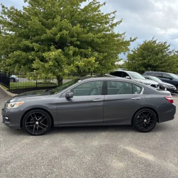 Another view of 2017 Honda Accord EX-L V6 for sale in Carlstadt, NJ at 101 Motors