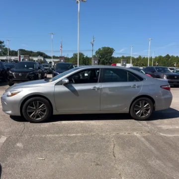 Another view of 2017 Toyota Camry SE for sale in Carlstadt, NJ at 101 Motors