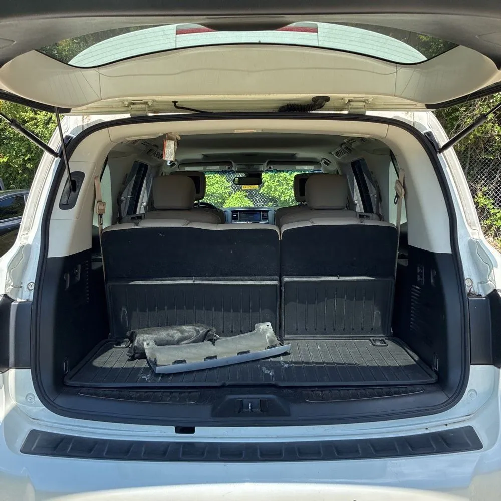 Nissan Armada photo 35