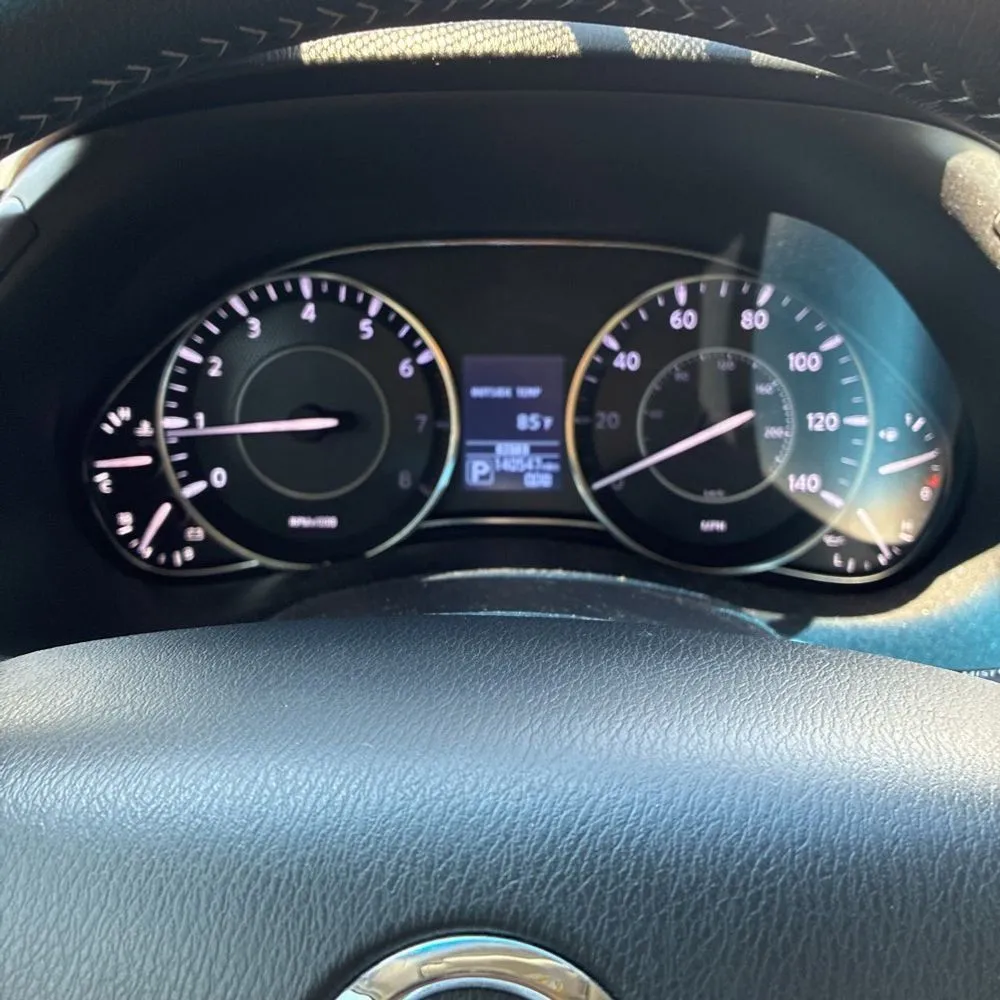 Nissan Armada photo 33