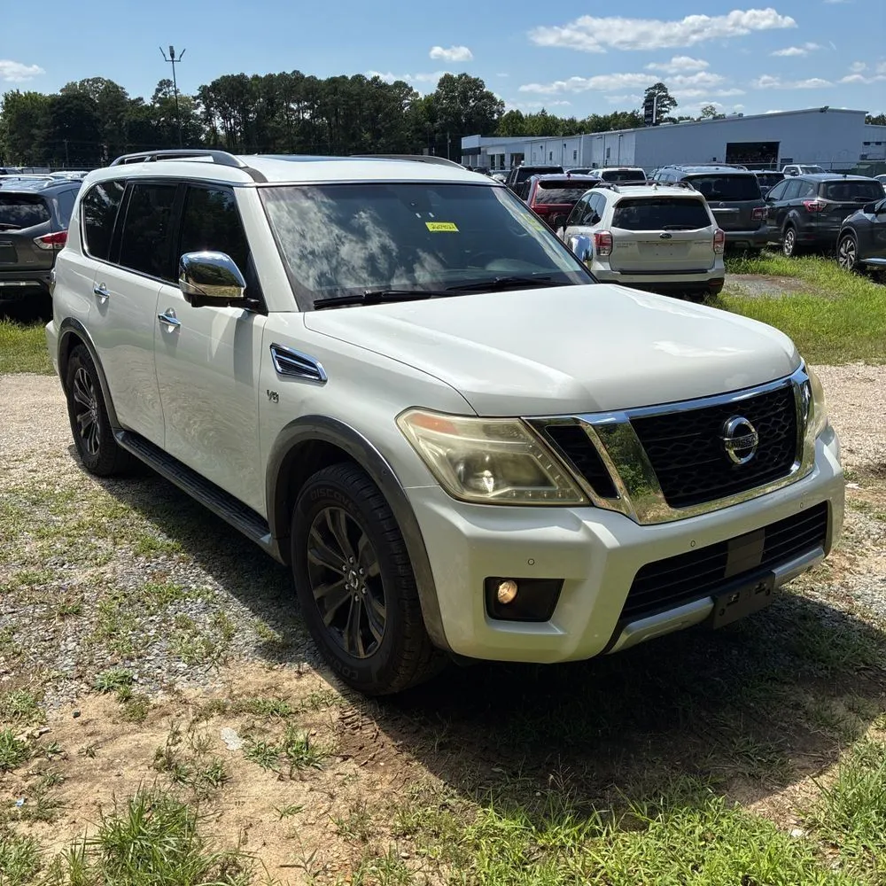 Nissan Armada photo 12
